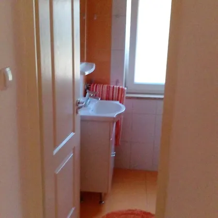 Apartment Jan 1
